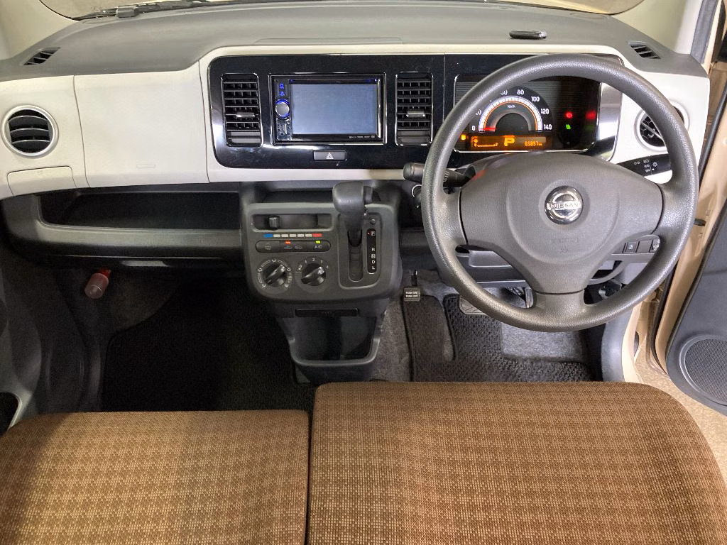 NISSAN MOCO