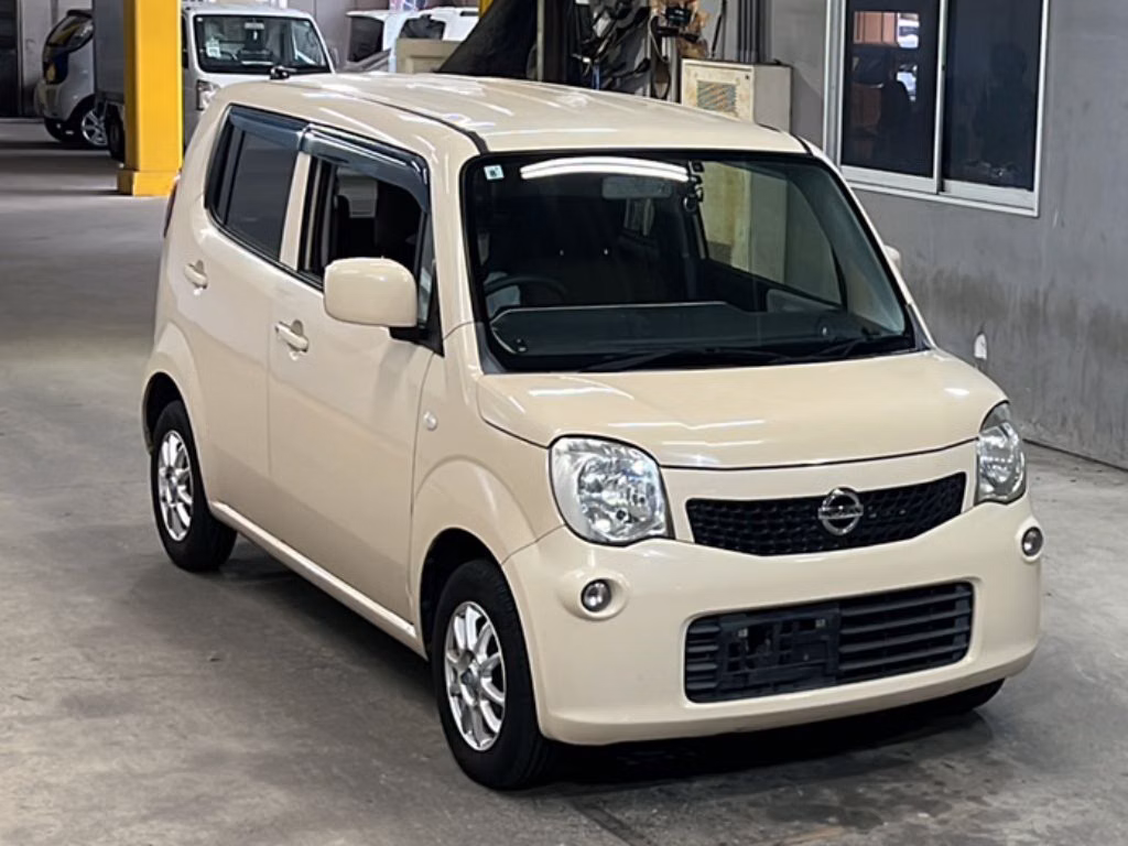 NISSAN MOCO