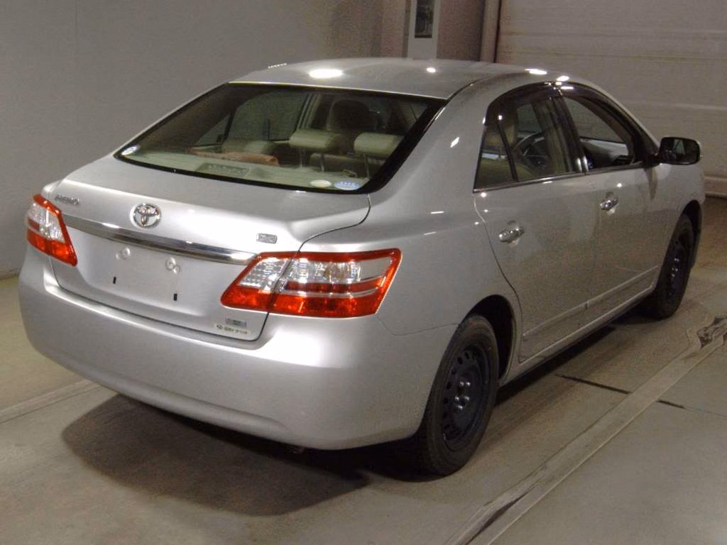 TOYOTA PREMIO