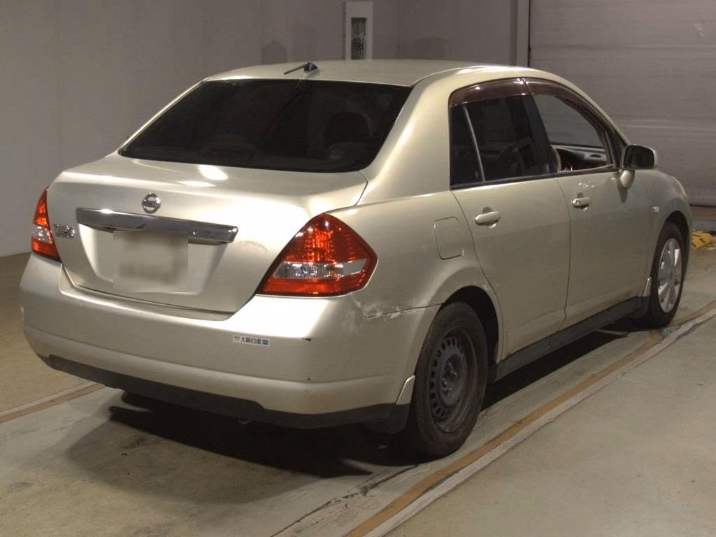 Nissan Tiida Latio