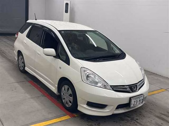 HONDA FIT SHUTTLE
