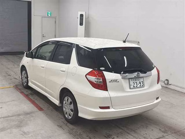 HONDA FIT SHUTTLE