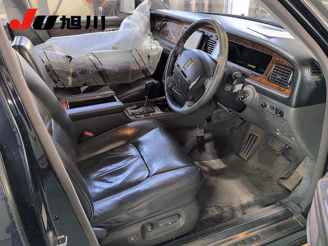 Toyota Century