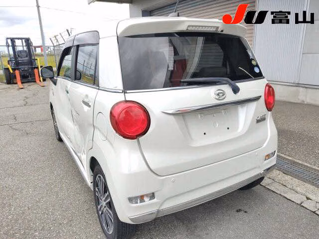 DAIHATSU CAST