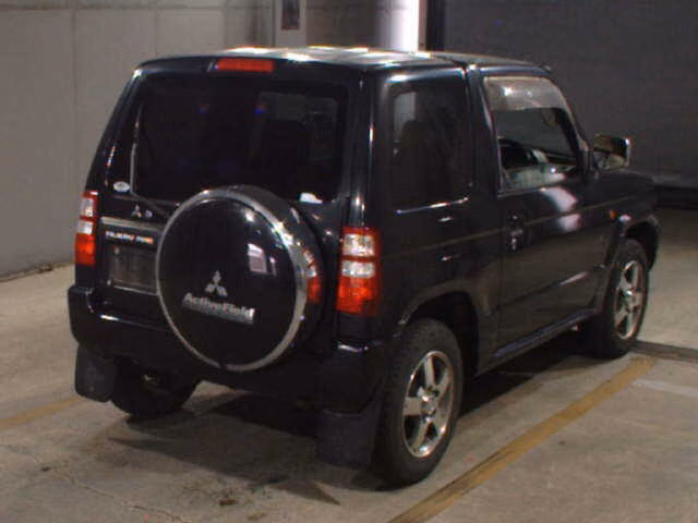 Mitsubishi Pajero Mini