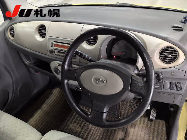 Daihatsu Move Latte