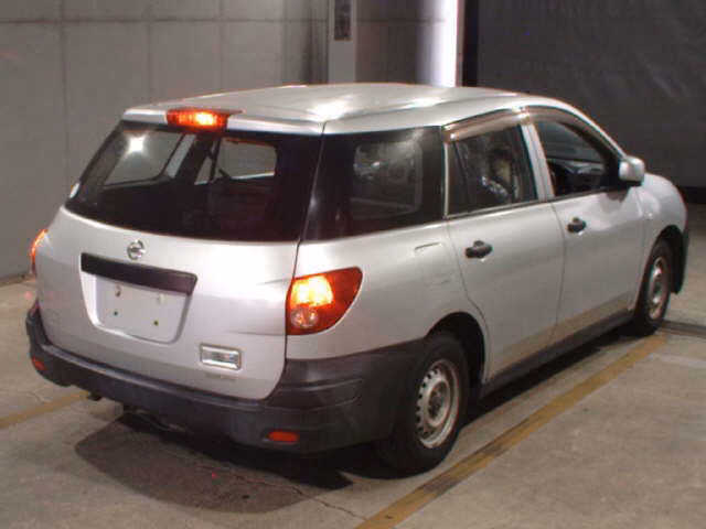 Nissan AD