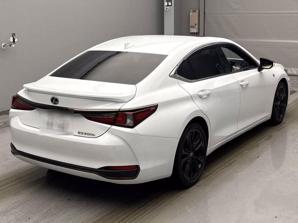 Lexus ES300h