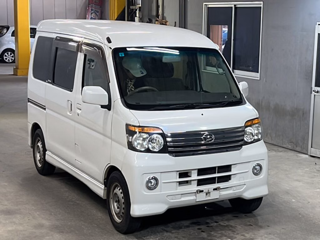 DAIHATSU ATRAI