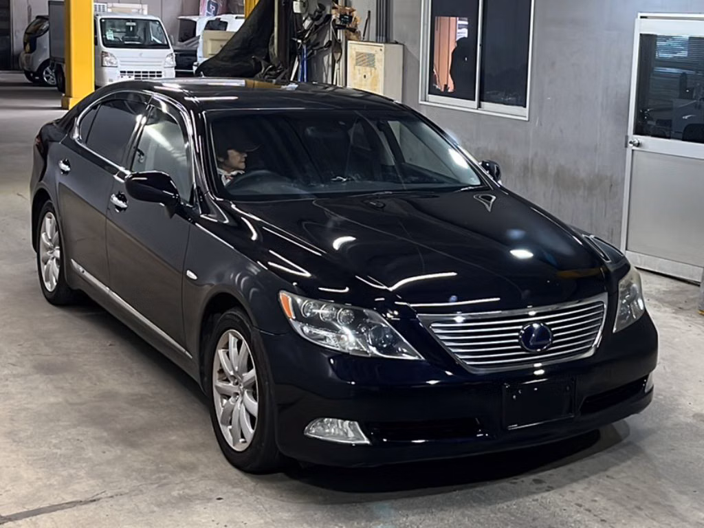 Lexus LS600h