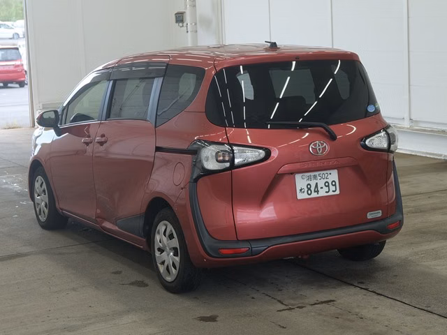 TOYOTA SIENTA