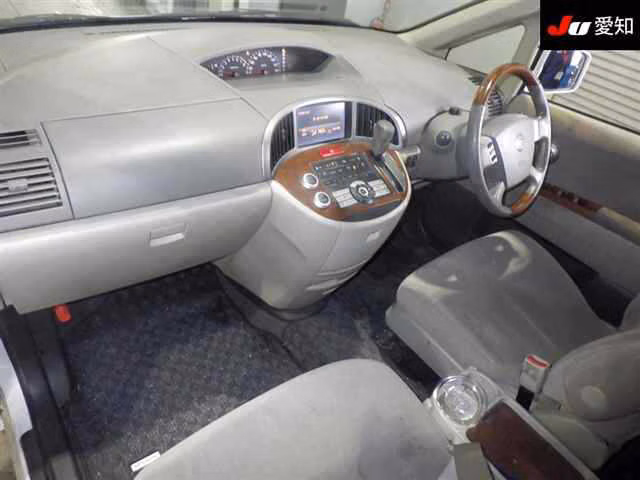 NISSAN PRESAGE