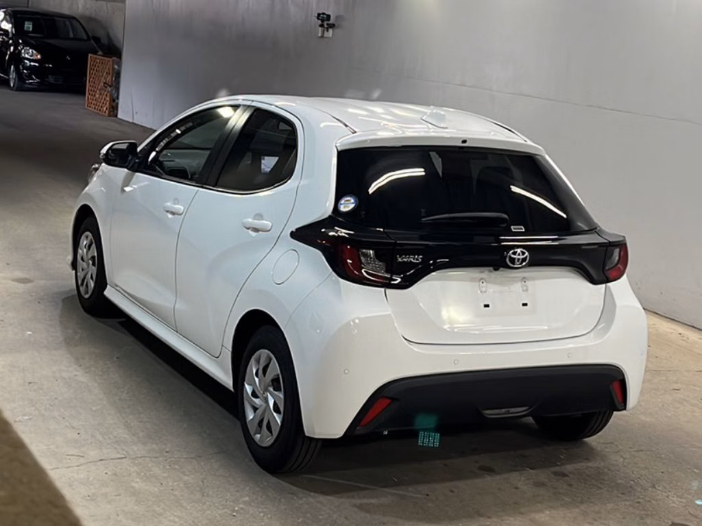 TOYOTA YARIS