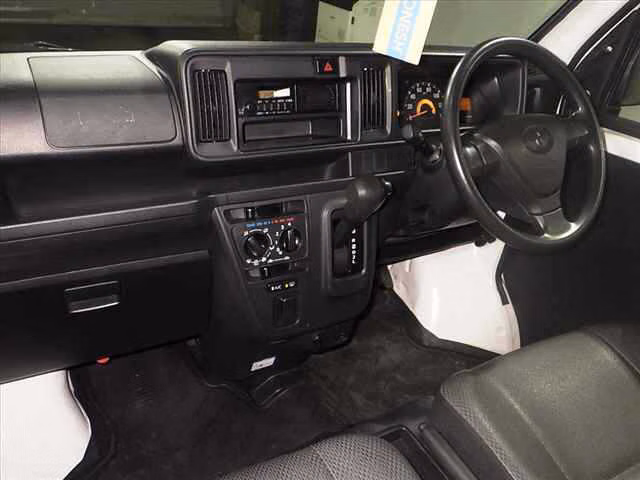 TOYOTA PIXIS VAN