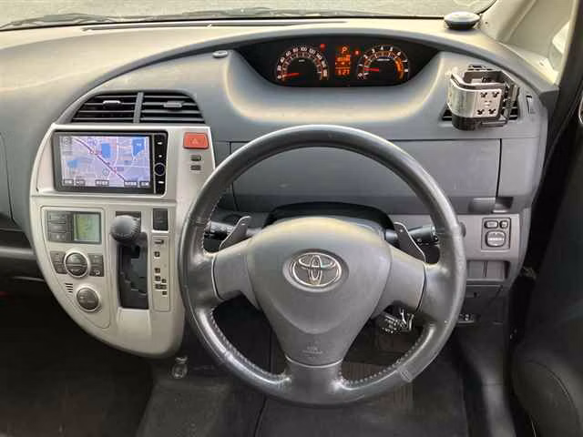 TOYOTA RACTIS