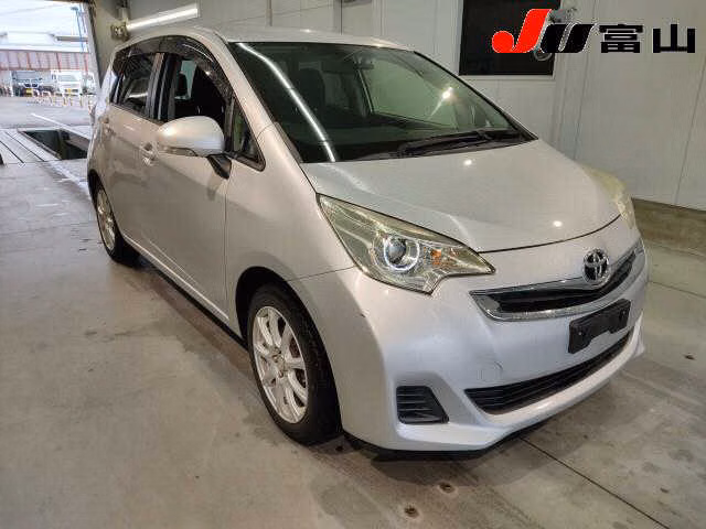 TOYOTA RACTIS
