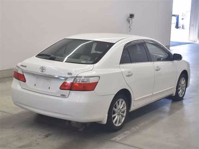 Toyota Premio