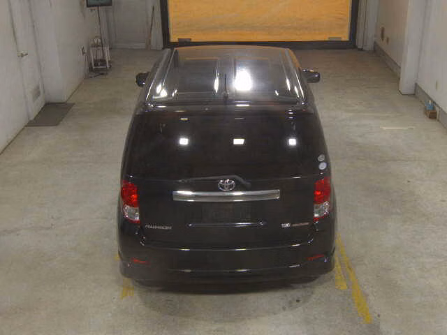 Toyota Corolla Rumion