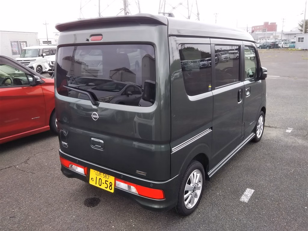 Nissan NV100 Clipper