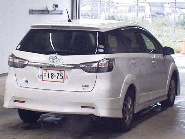 TOYOTA WISH