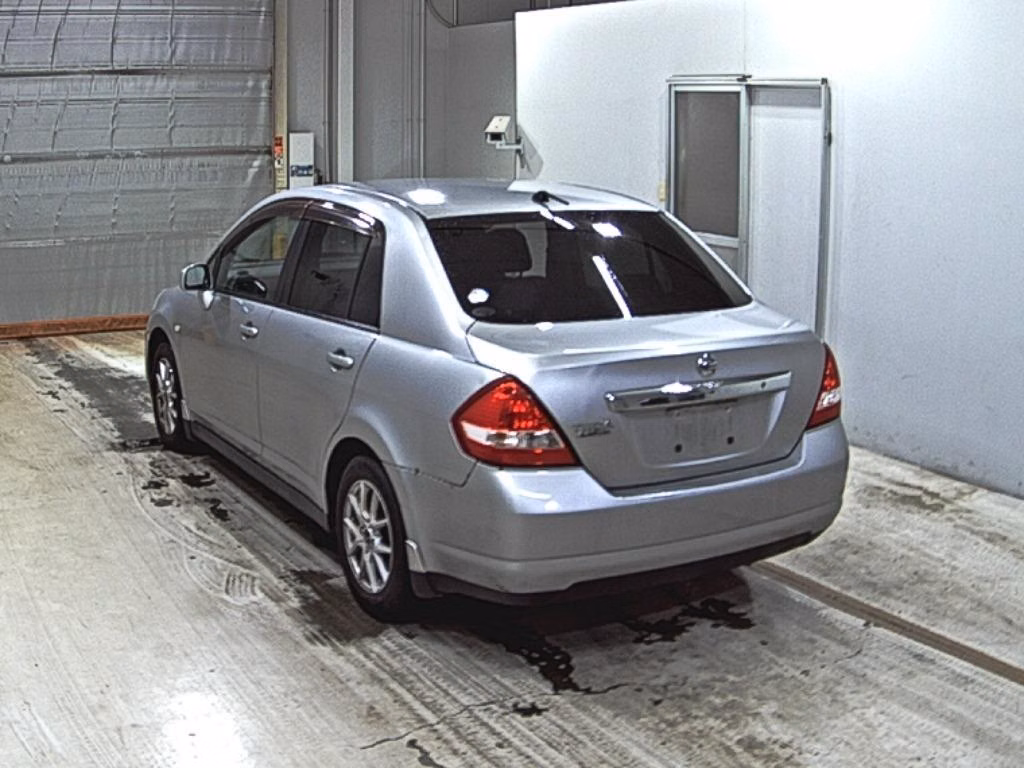 Nissan Tiida Latio