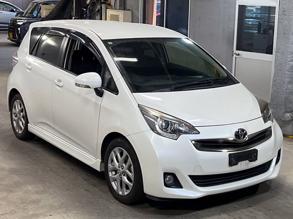 TOYOTA RACTIS
