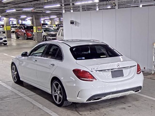 MERCEDES-BENZ C-CLASS