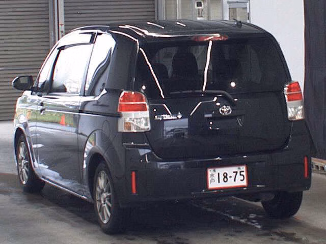 TOYOTA SPADE