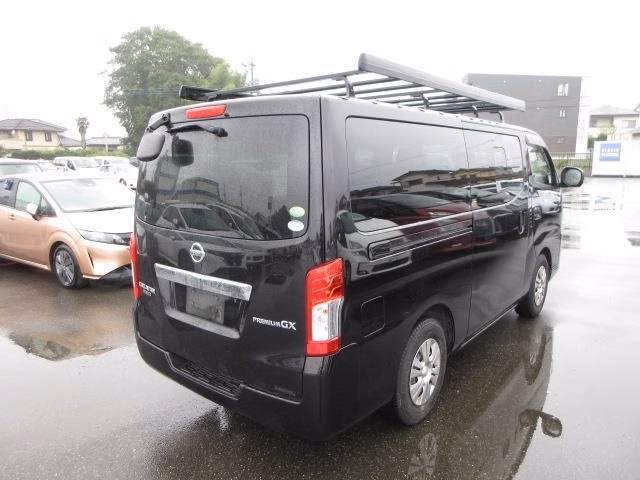 NISSAN CARAVAN