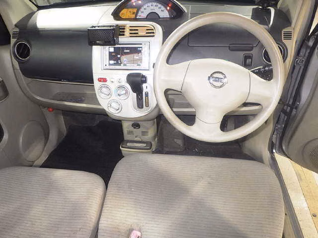 Nissan Otti