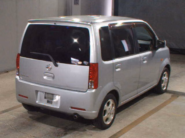 Nissan Otti