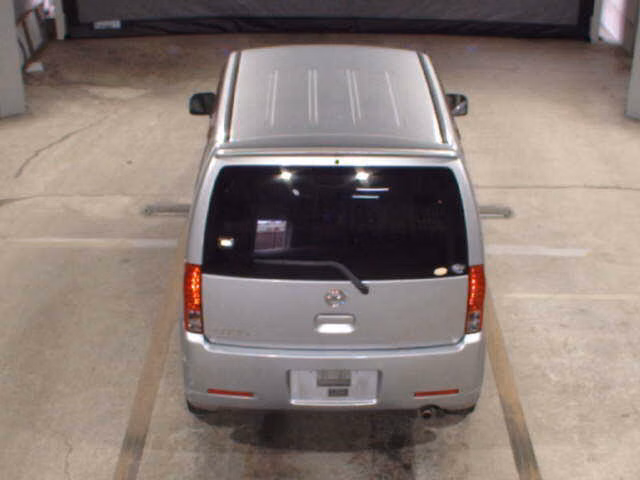 Nissan Otti