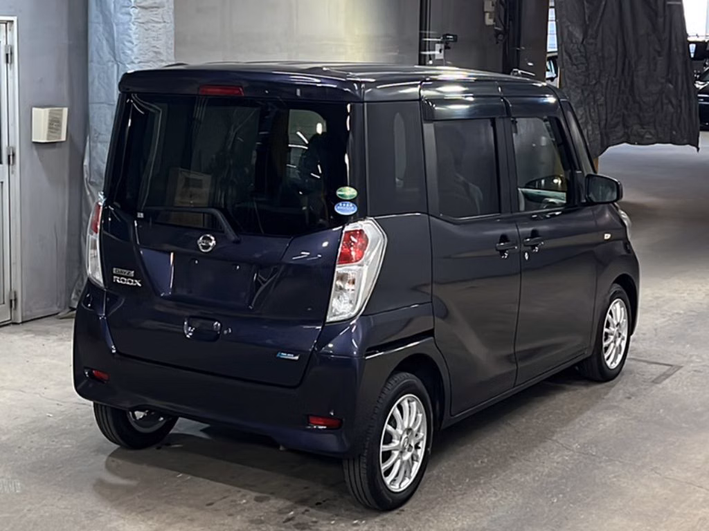 NISSAN DAYZ ROOX