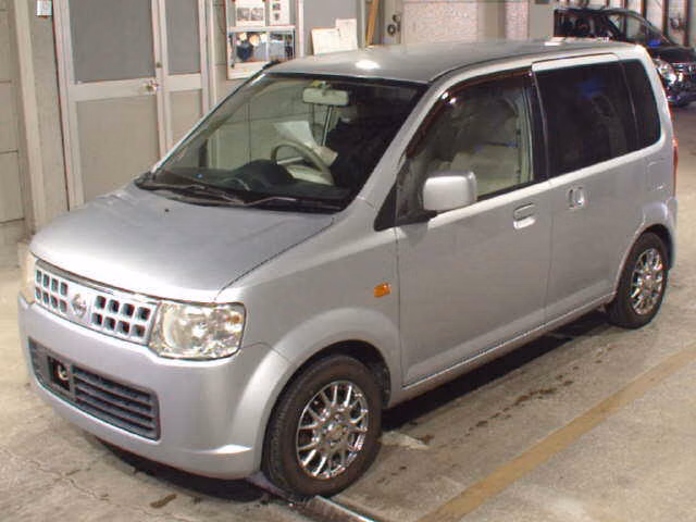 Nissan Otti