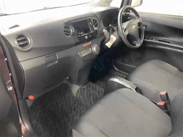 Subaru Lucra