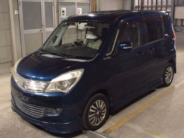 Mitsubishi Delica D:2