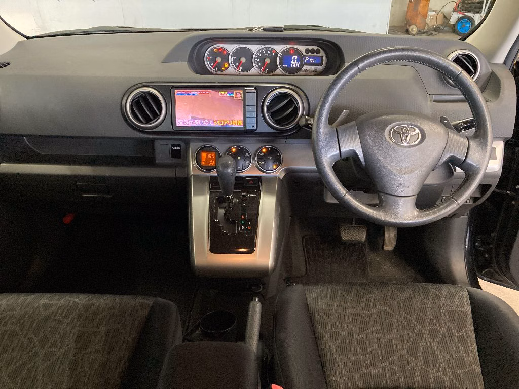 Toyota Corolla Rumion