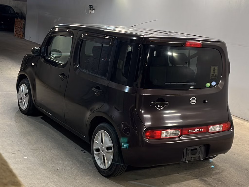 NISSAN CUBE