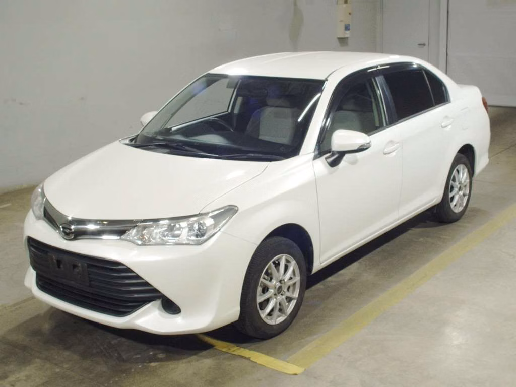 TOYOTA COROLLA AXIO