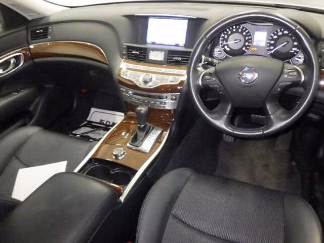 Nissan Fuga