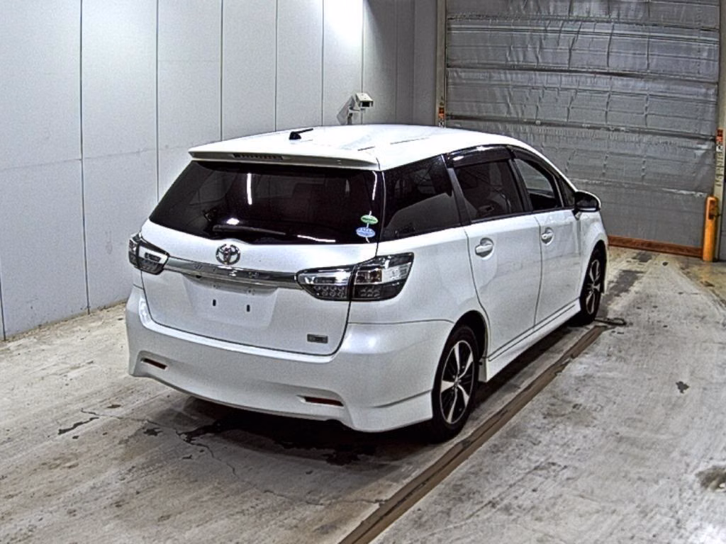 TOYOTA WISH