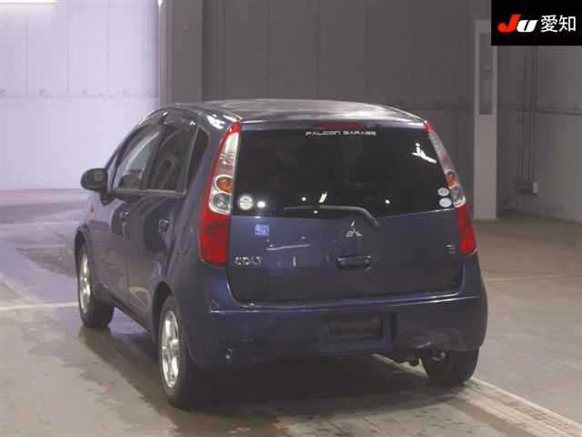 MITSUBISHI COLT