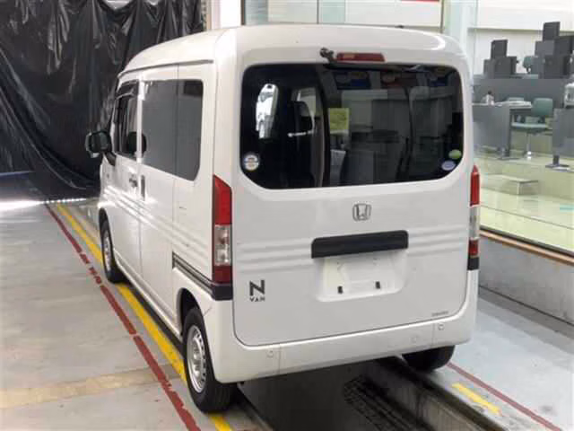 HONDA N-VAN