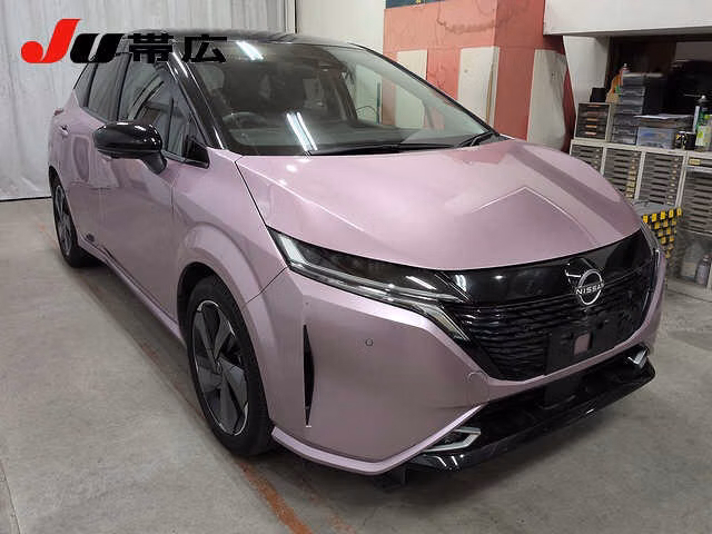 Nissan Aura