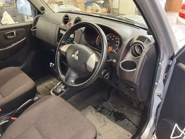 Mitsubishi Pajero Mini