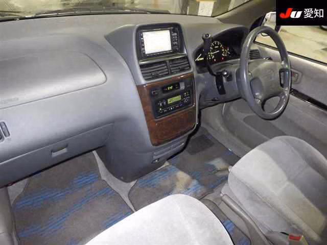 Toyota Ipsum