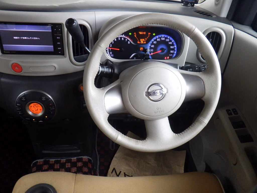 NISSAN CUBE