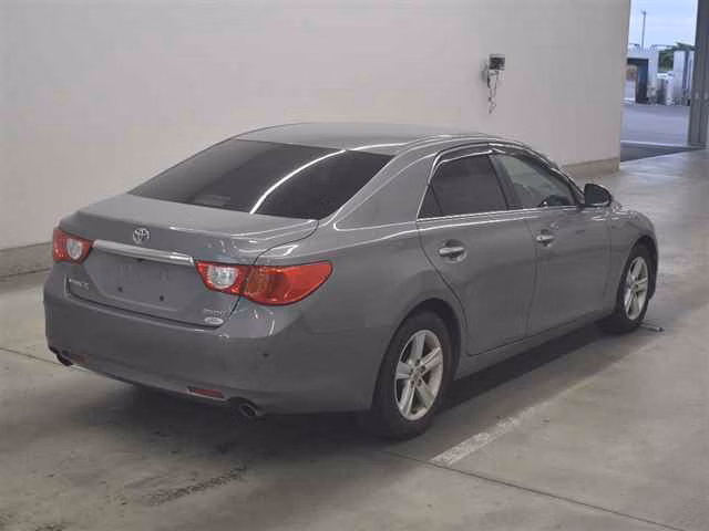 TOYOTA MARK X