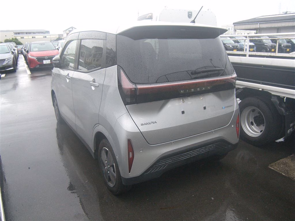 Nissan Sakura