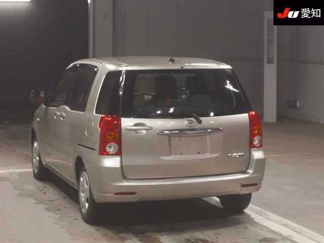 TOYOTA RAUM